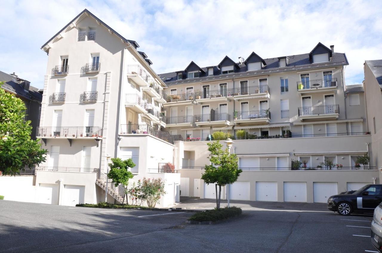 Residence Poste & Golf, Appartement Pour 4 Personnes Au Coeur De Luchon Bagnères-de-Luchon Exteriör bild
